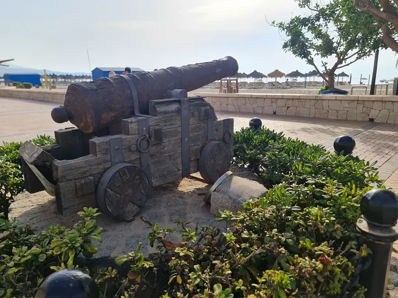 Sculpture in Los Boliches