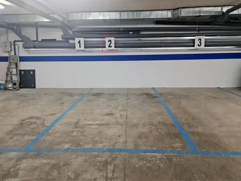 Private parking space (no. 2) in the garage